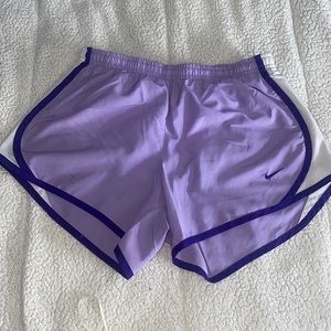 GIRL NIKE SHORTS